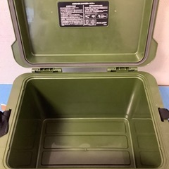 クーラーBOX(グリーン)の画像