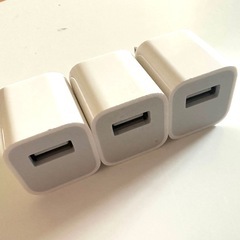 Apple USBアダプタコンセント　3個の画像