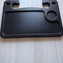 車用ハンドルテーブルの画像