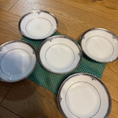 ノリタケ　お皿5客の画像