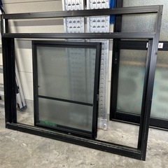 シャッターつき アルミサッシ 　の画像