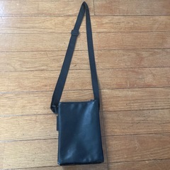 スマホショルダーバッグの画像