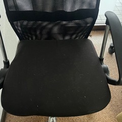 【お譲りします】オフィスチェア　事務用椅子　オフィス椅子　残り1台の画像
