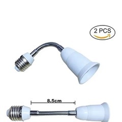 LED電球4つ、延長ソケット4つ、計8つのセットの画像