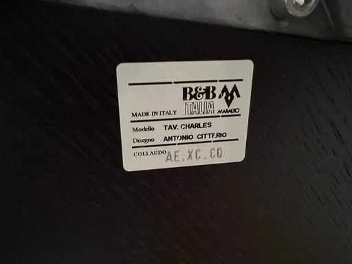 B&B Italia Maxalto製の Charles コーヒーテーブル 【公式通販】