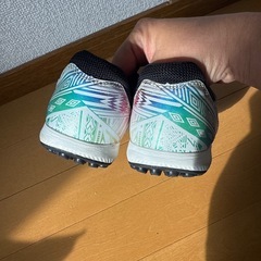 サッカー　シューズ　21.5cmの画像