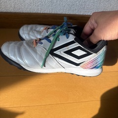 サッカー　シューズ　21.5cmの画像