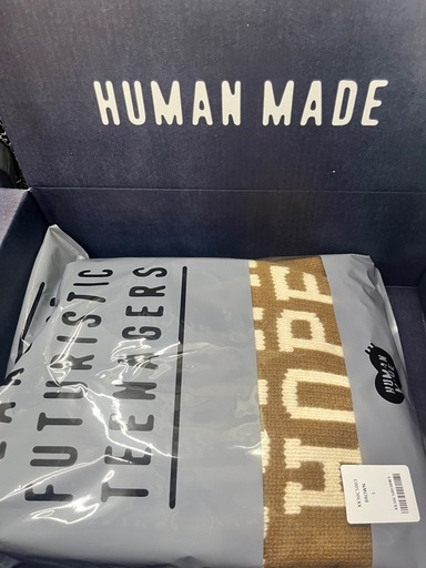 HUMAN MADE × j-hope ニットセーター