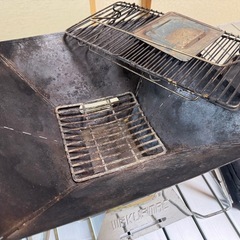 ロゴスに似た焚き火台　の画像