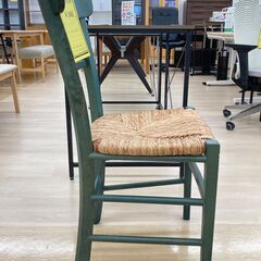 A-779【リユースのサカイ野々市店】ジモティ来店特価‼ 椅子 チェア 木製 籐 グリーン クリーニング済みの画像