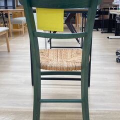 A-779【リユースのサカイ野々市店】ジモティ来店特価‼ 椅子 チェア 木製 籐 グリーン クリーニング済みの画像