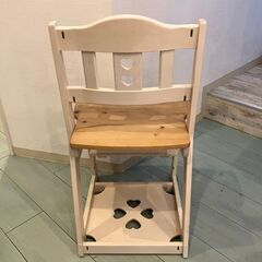 【イトーキ】天然木の学習椅子🪑高さ調整可/ハート＆カントリー調【ITOKI/KM97】の画像