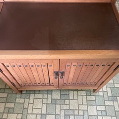 【引取限定】中古品　カリモク家具　飾棚　キャビネットの画像
