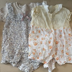 赤ちゃん洋服セットの画像