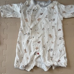 赤ちゃん洋服セットの画像