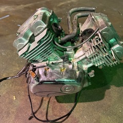 【実働】マグナ250 エンジン MC29 Vツイン 直取引歓迎 ホンダの画像