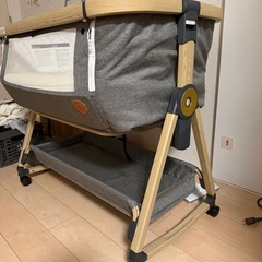 ベビーベッドの画像