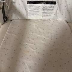 ベビーベッドの画像