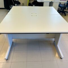 フラットライン平机 オフィス デスク 120×70 2つで4000円の画像