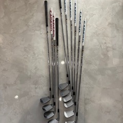 SRIXONスリクソンI404アイアンセット バッグ付きの画像