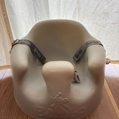 バンボ　Bumbo　グレー　ベルト付きの画像
