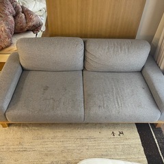 ソファの画像