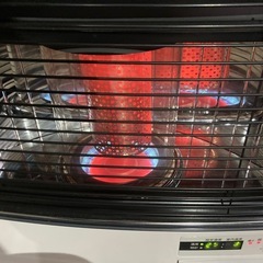 トヨトミ　16年製　煙突式石油ストーブの画像