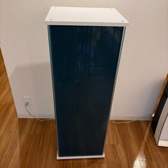 ガラスラック、フィギュアケースの画像