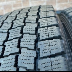 ハイエース他　ホイール付きスタッドレスタイヤ　MTS 16インチ　の画像