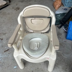 介護トイレ未使用差し上げます0円の画像