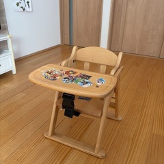 子ども用椅子の画像