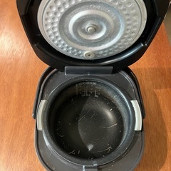 炊飯器　SHARP　KS-CSHの画像