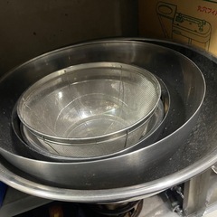 倉庫圧迫のため整理中の画像