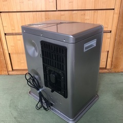 石油ファンヒーター(71)  トヨトミ 5Lタンク NLC-3215E3  2015年  GOOD　只今フリー案件の画像