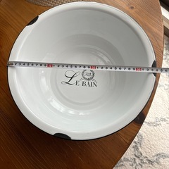 アンティーク風洗面器の画像