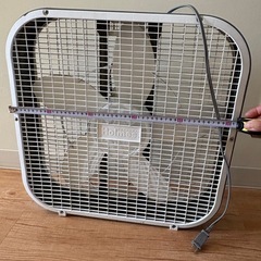 大きめ扇風機の画像