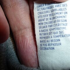 アメリカンイーグルのトレーナーの画像