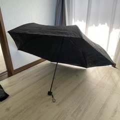折りたたみ傘の画像