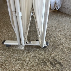 間仕切り、目隠し、移動式カーテンの画像