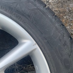 タイヤ、ホイール、スタッドレス4本、プリウスaの画像