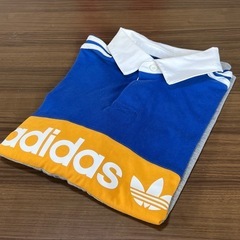 adidas originals ポロシャツの画像