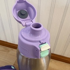 水筒の画像