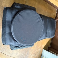 座面回転式　座椅子　ゲル座布団セットの画像