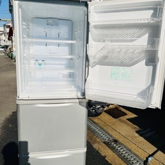 ☘️ シャープ冷凍冷蔵庫 SJ-W351C-S☘️350L ♻️ 2017年製👌配達設置対応可。の画像