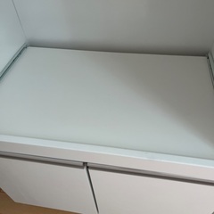 【美品】ニトリ　レンジ台(フォルムN RE9090G WH)の画像