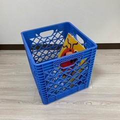 ブルーラグ　ミルクレートの画像