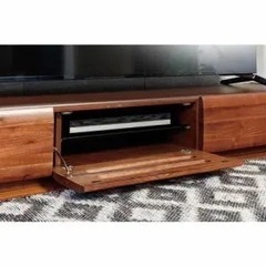 テレビボードの画像