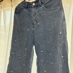 パール付きデニムの画像