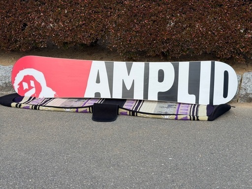 中古 スノーボード AMPLID CREAMER 157