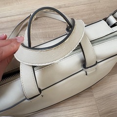 Mila Owen バッグの画像